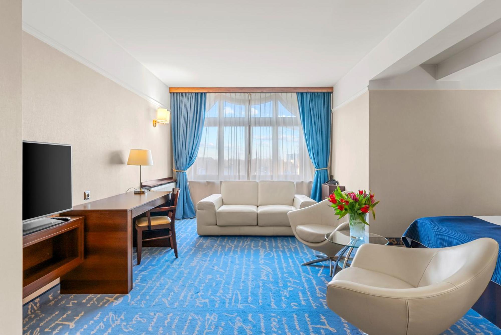 Hotel Diament Plaza Gliwice Luaran gambar