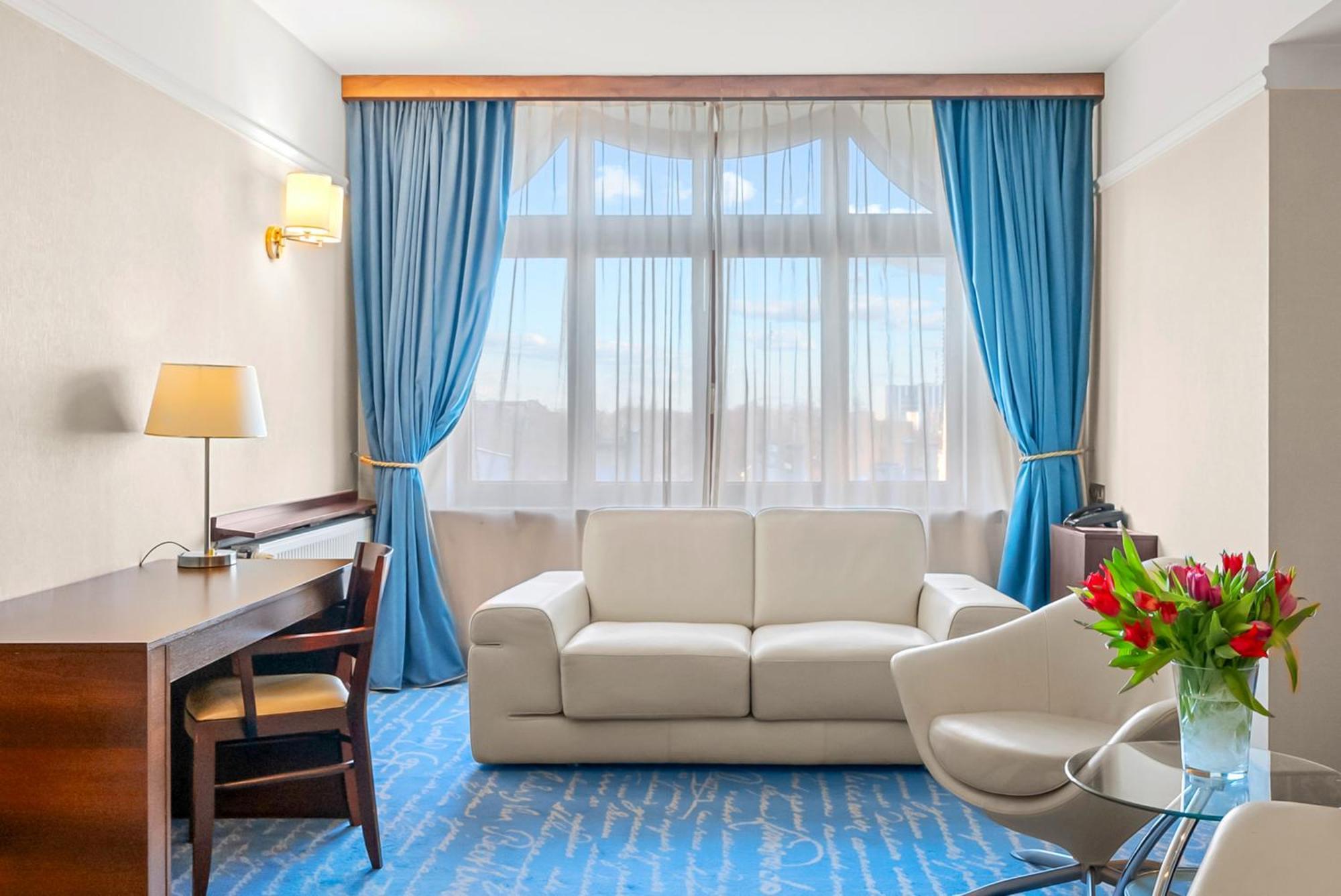 Hotel Diament Plaza Gliwice Luaran gambar