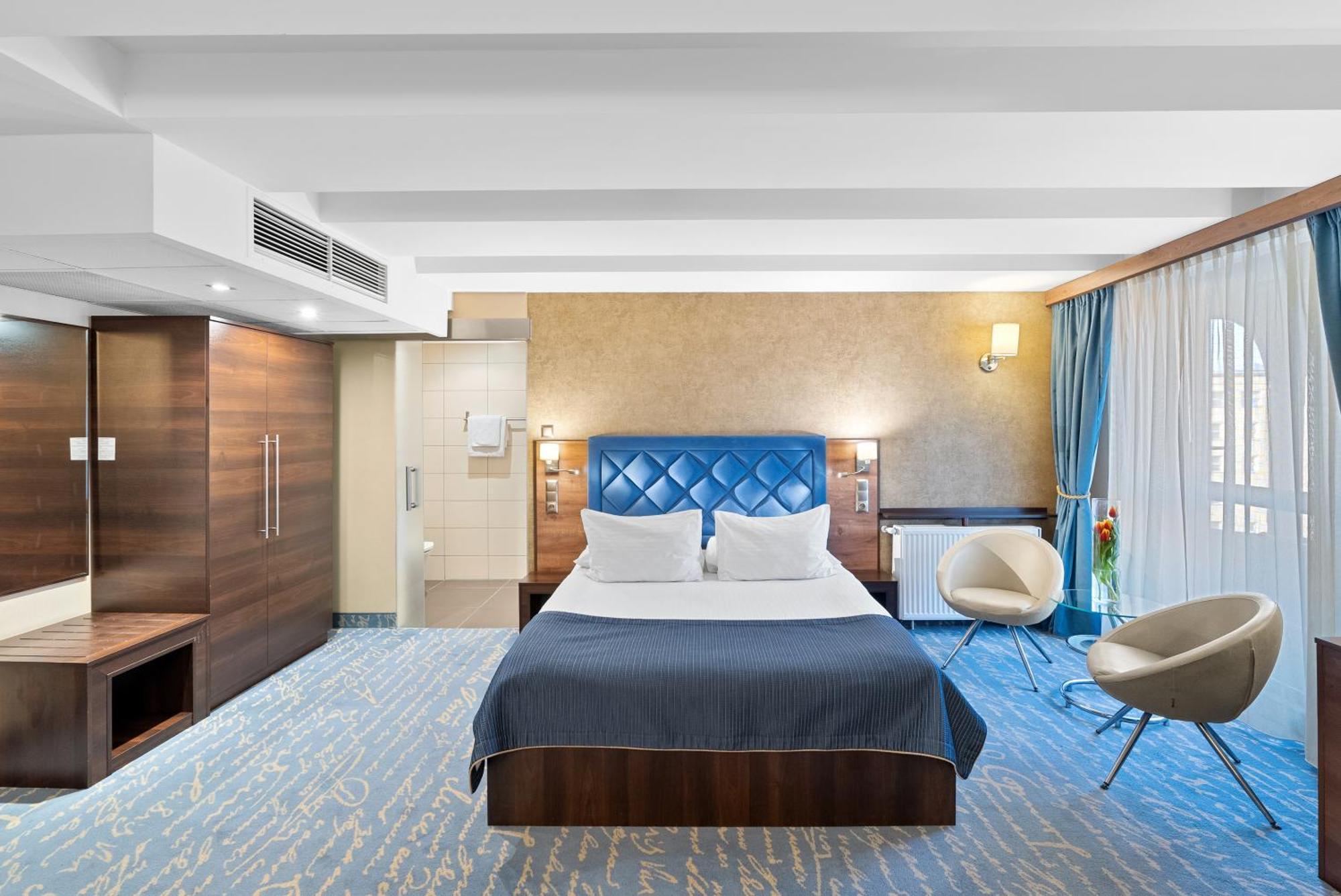Hotel Diament Plaza Gliwice Luaran gambar