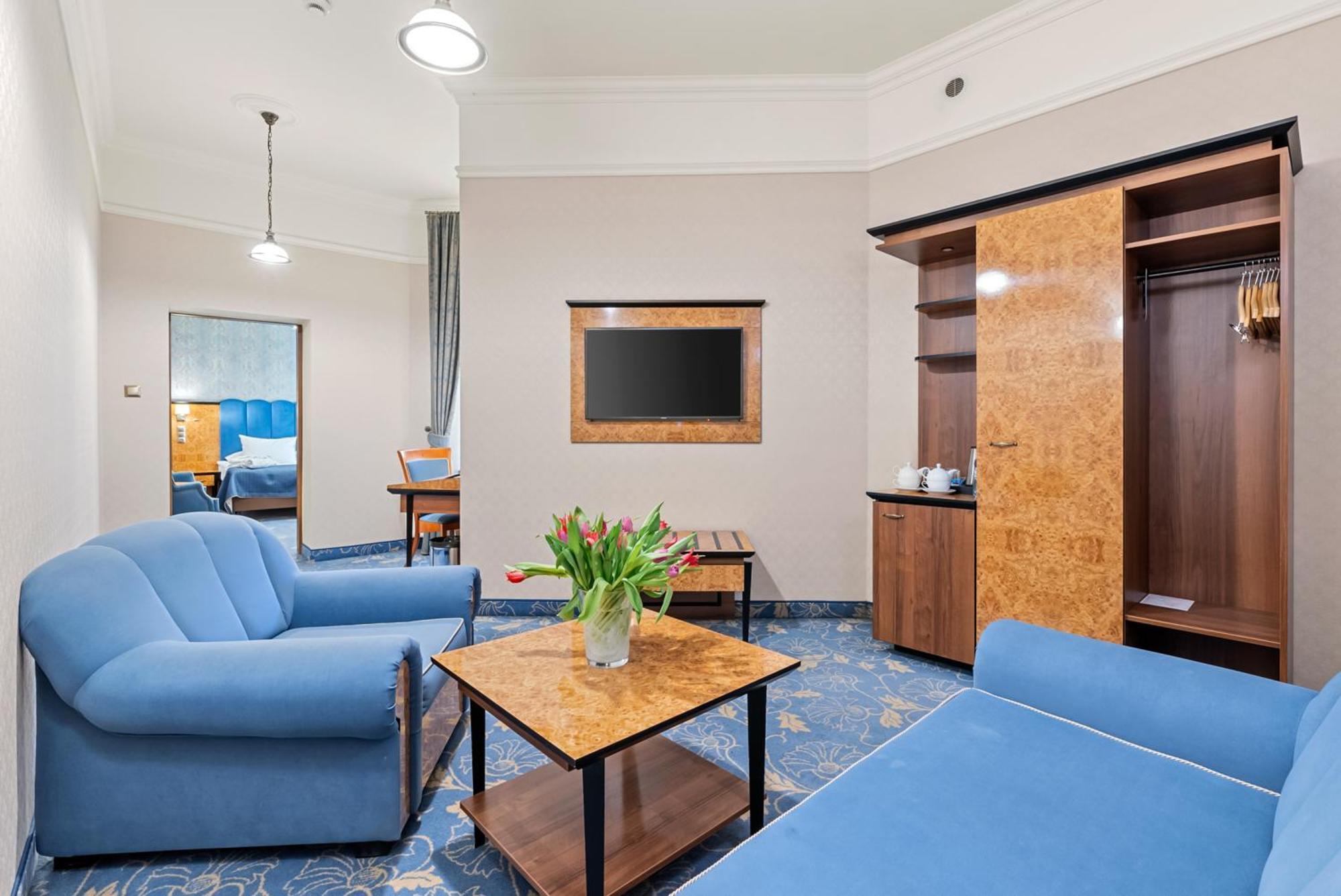 Hotel Diament Plaza Gliwice Luaran gambar