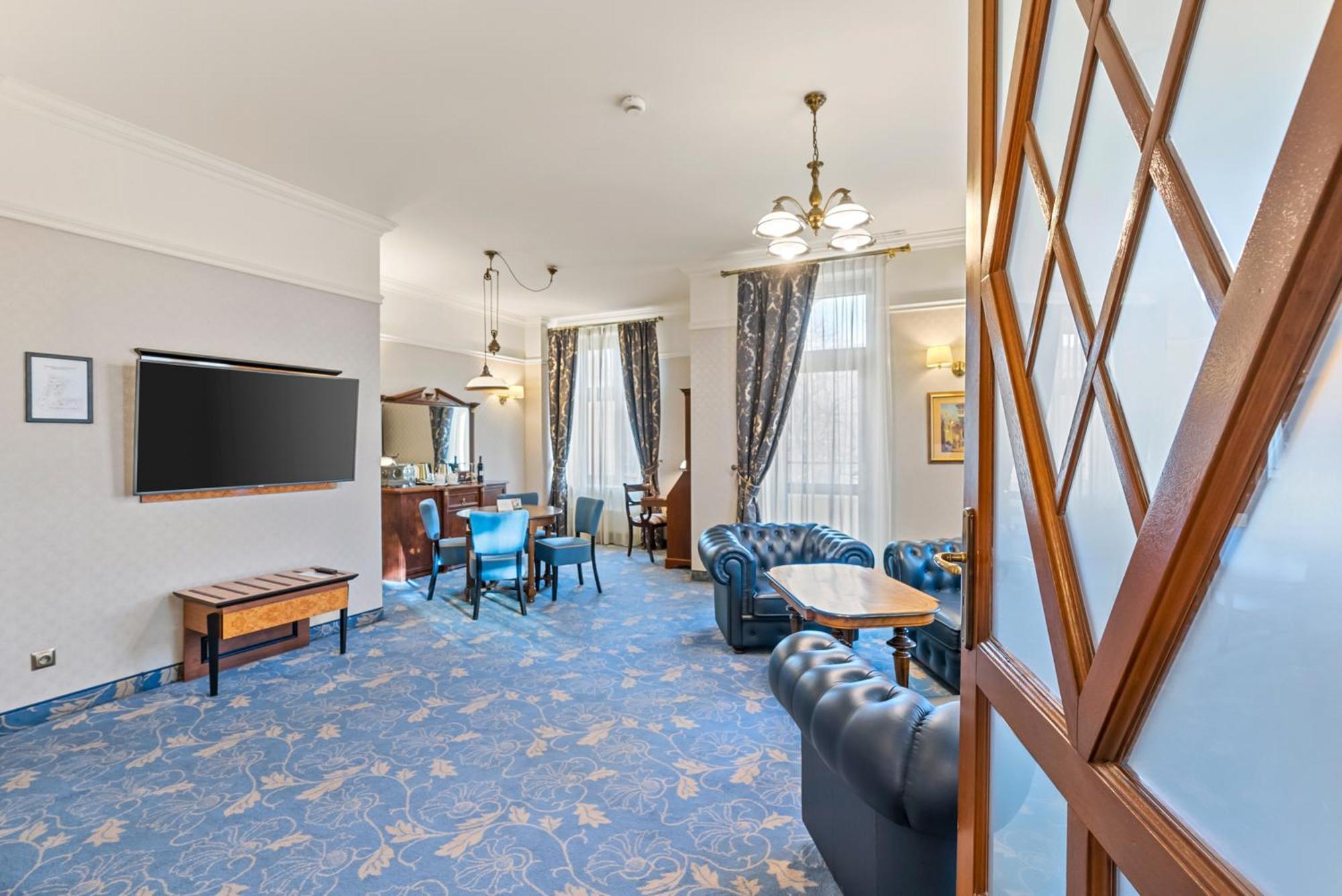 Hotel Diament Plaza Gliwice Luaran gambar